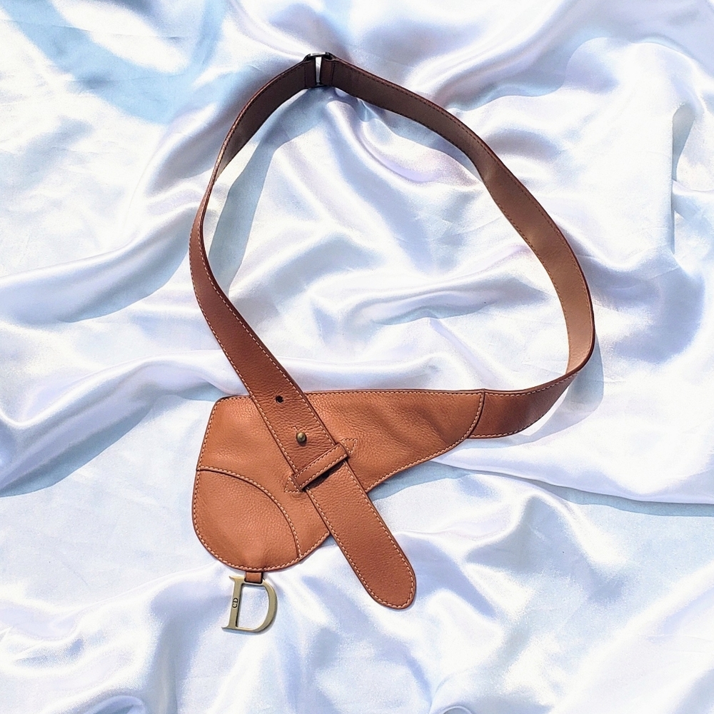 🧸SOLD DIOR CALF LEATHER SADDLE BELT🧸